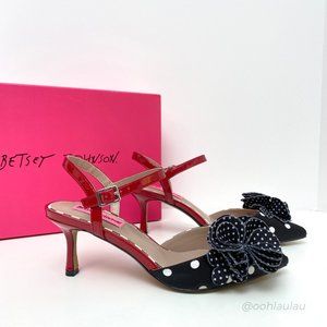 betsey johnson neena pump